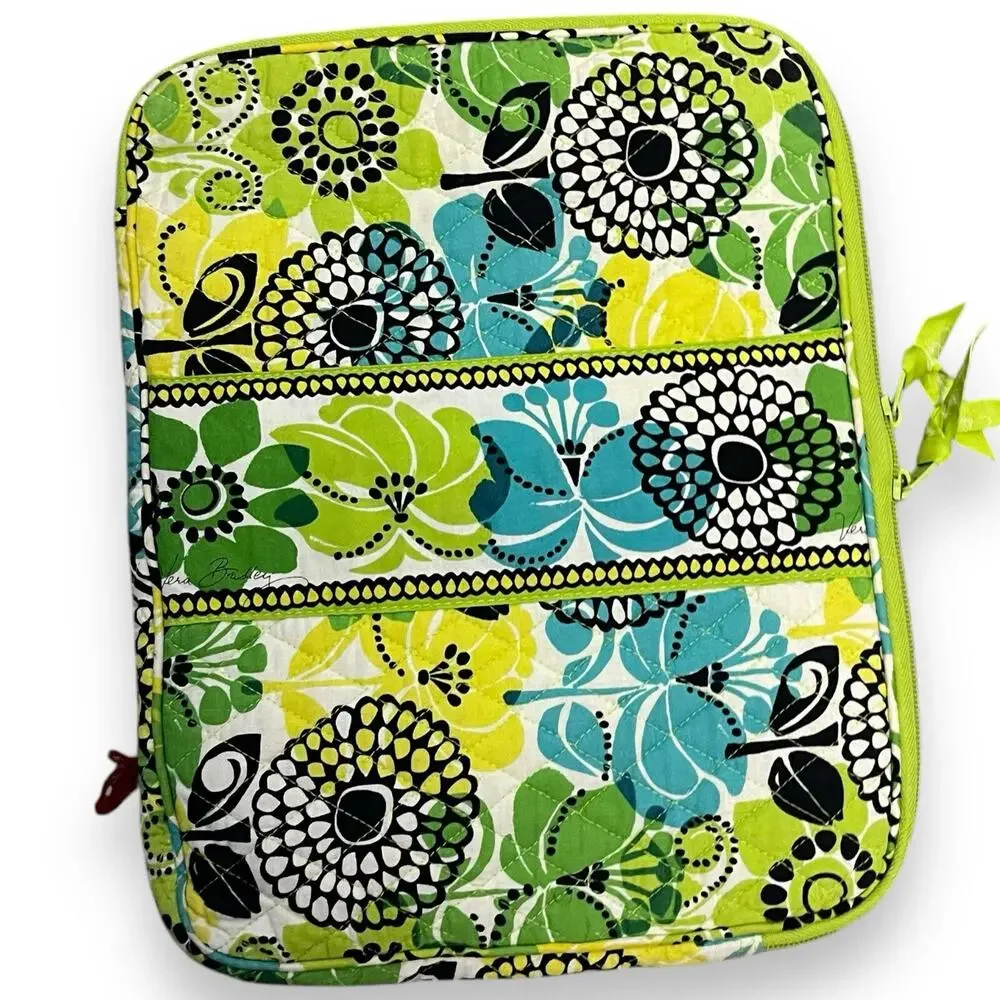 Vera Bradley Quilted Limes Up Floral 14